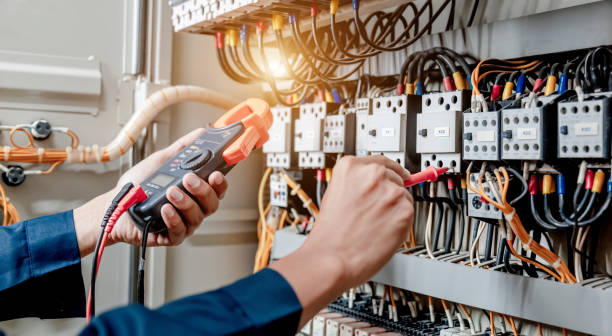 Best Commercial Electrician Services  in Brewster Heights, NY
